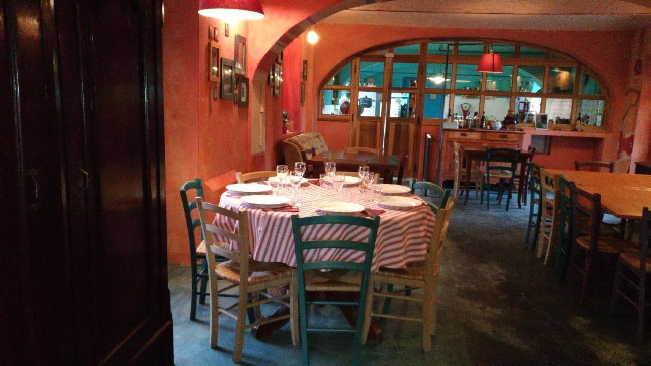 I Conti Della Serva Cinzano Zewnętrze zdjęcie